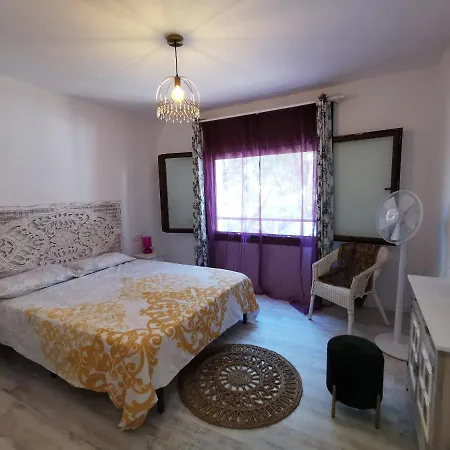 Port De -roc Sant Gaieta Apartment
