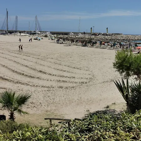 Apartment Port De -roc Sant Gaieta *